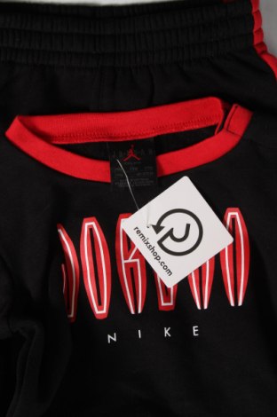 Detský športový komplet  Air Jordan Nike, Veľkosť 18-24m/ 86-98 cm, Farba Čierna, Cena  61,34 €