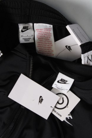 Detský športový komplet  Nike, Veľkosť 7-8y/ 128-134 cm, Farba Čierna, Cena  76,80 €