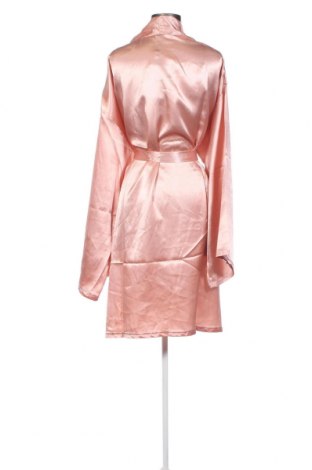 Μπουρνούζι Pretty Little Thing, Μέγεθος 3XL, Χρώμα Ρόζ , Τιμή 22,81 €