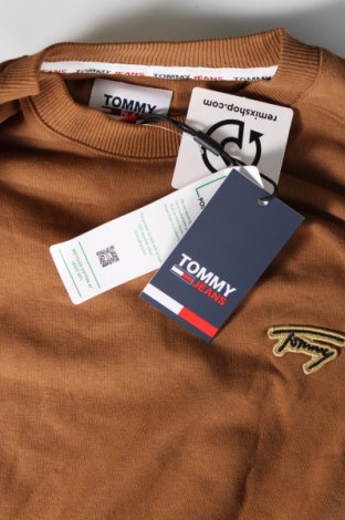 Pánske tričko  Tommy Jeans, Veľkosť L, Farba Hnedá, Cena  70,10 €