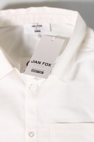 Pánská košile  Dan Fox X About You, Velikost XXL, Barva Bílá, Cena  1 043,00 Kč