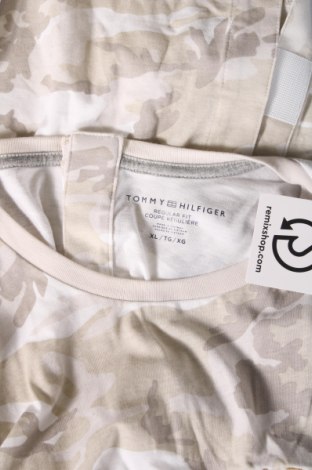 Pánské tričko  Tommy Hilfiger, Velikost XL, Barva Vícebarevné, Cena  1 307,00 Kč