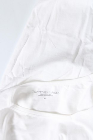 Herren T-Shirt Tommy Hilfiger, Größe XL, Farbe Weiß, Preis 22,86 €