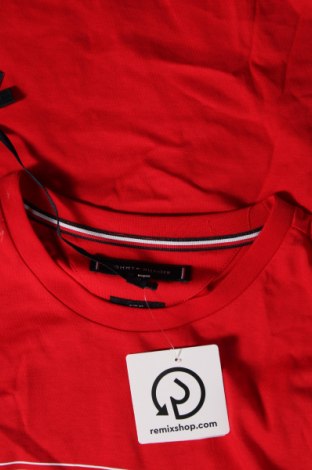 Pánské tričko  Tommy Hilfiger, Velikost XS, Barva Červená, Cena  1 307,00 Kč