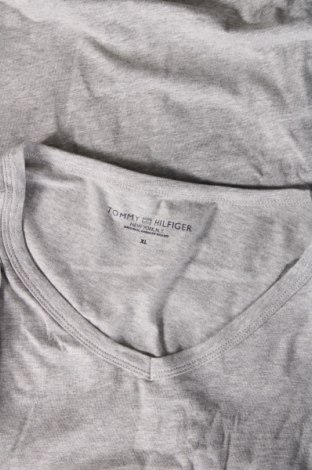 Ανδρικό t-shirt Tommy Hilfiger, Μέγεθος XL, Χρώμα Γκρί, Τιμή 38,35 €