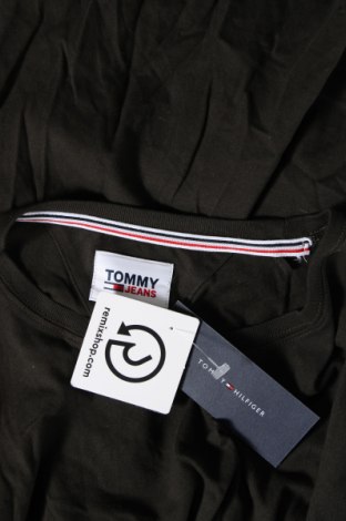 Pánské tričko  Tommy Jeans, Velikost XL, Barva Zelená, Cena  1 307,00 Kč