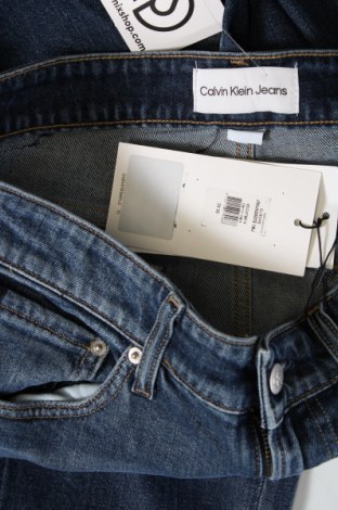 Мъжки дънки Calvin Klein Jeans, Размер L, Цвят Син, Цена 164,00 лв.