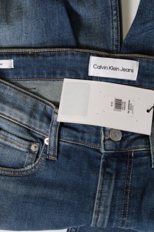 Blugi de bărbați Calvin Klein Jeans, Mărime S, Culoare Albastru, Preț 188,81 Lei