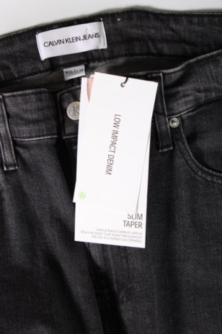 Ανδρικό τζίν Calvin Klein Jeans, Μέγεθος XL, Χρώμα Γκρί, Τιμή 91,75 €