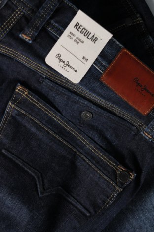 Blugi de bărbați Pepe Jeans, Mărime L, Culoare Albastru, Preț 529,61 Lei