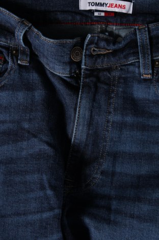 Męskie jeansy Tommy Jeans, Rozmiar M, Kolor Niebieski, Cena 509,10 zł