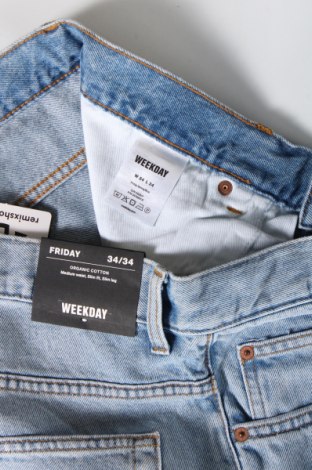 Pánske džínsy  Weekday, Veľkosť L, Farba Modrá, Cena  42,78 €