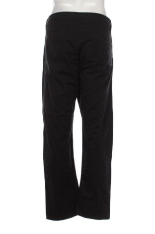 Pantaloni raiați de bărbați Identic, Mărime XL, Culoare Negru, Preț 29,57 Lei