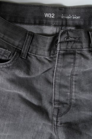 Ανδρικό κοντό παντελόνι Denim Co., Μέγεθος M, Χρώμα Γκρί, Τιμή 15,46 €