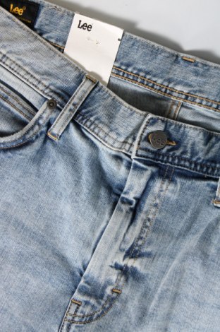 Pantaloni scurți de bărbați Lee, Mărime L, Culoare Albastru, Preț 286,18 Lei