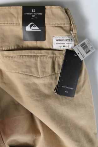 Pantaloni scurți de bărbați Quiksilver, Mărime L, Culoare Bej, Preț 185,07 Lei