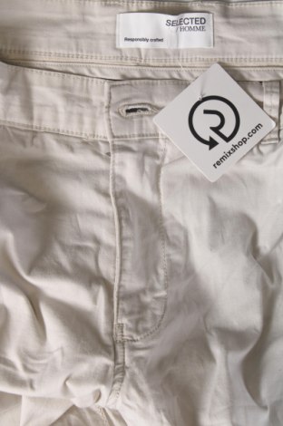 Pantaloni scurți de bărbați Selected Homme, Mărime S, Culoare Ecru, Preț 65,79 Lei