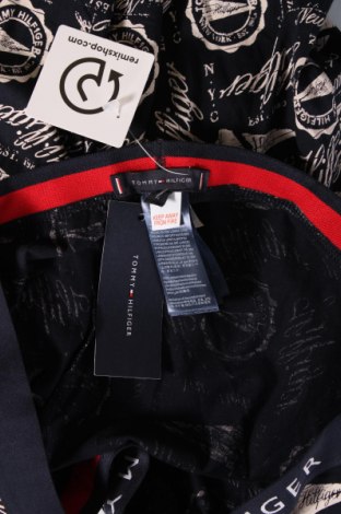 Ανδρικό κοντό παντελόνι Tommy Hilfiger, Μέγεθος XL, Χρώμα Πολύχρωμο, Τιμή 112,58 €