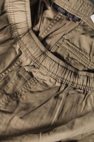 Мъжки къс панталон Westbay, Размер 5XL, Цвят Зелен, Цена 21,75 лв.