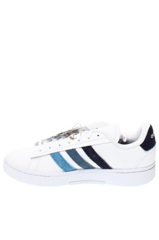 Мъжки обувки Adidas, Размер 46, Цвят Бял, Цена 190,00 лв.
