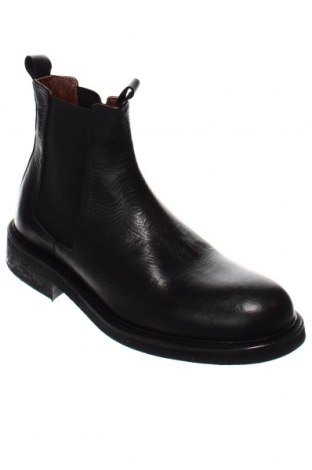 Мъжки обувки Guess, Размер 42, Цвят Черен, Цена 216,75 лв.
