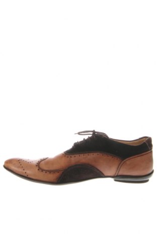 Мъжки обувки Vg, Размер 42, Цвят Кафяв, Цена 58,02 лв.