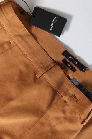 Мъжки панталон Burton of London, Размер L, Цвят Кафяв, Цена 87,00 лв.