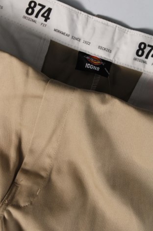 Мъжки панталон Dockers, Размер L, Цвят Бежов, Цена 132,00 лв.