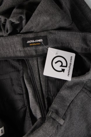 Ανδρικό παντελόνι Jack & Jones, Μέγεθος M, Χρώμα Γκρί, Τιμή 14,83 €