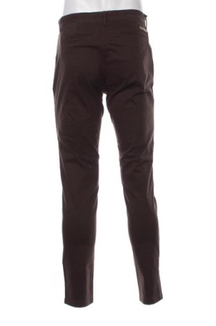 Pantaloni de bărbați Napapijri, Mărime M, Culoare Maro, Preț 282,73 Lei
