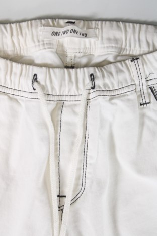 Мъжки панталон One Two, Размер S, Цвят Бял, Цена 13,05 лв.