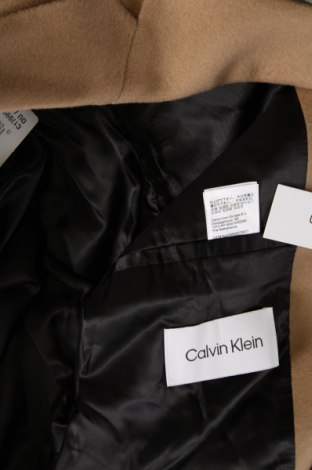 Мъжко палто Calvin Klein, Размер XL, Цвят Кафяв, Цена 376,00 лв.