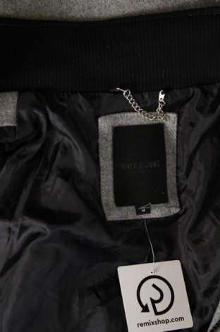 Ανδρικά παλτό Only & Sons, Μέγεθος M, Χρώμα Γκρί, Τιμή 66,19 €