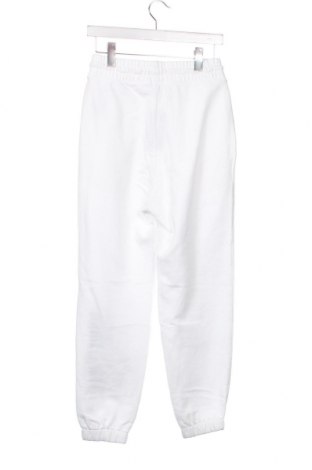 Мъжко спортно долнище Tommy Jeans, Размер XS, Цвят Бял, Цена 57,75 лв.