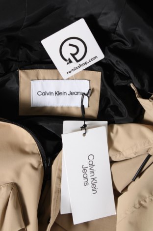 Ανδρικό μπουφάν Calvin Klein Jeans, Μέγεθος S, Χρώμα  Μπέζ, Τιμή 38,32 €
