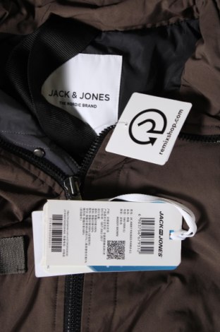 Herrenjacke Jack & Jones, Größe L, Farbe Braun, Preis 48,97 €