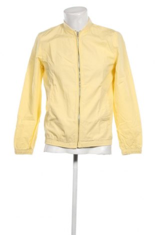 Ανδρικό μπουφάν Pull&Bear, Μέγεθος M, Χρώμα Κίτρινο, Τιμή 15,88 €