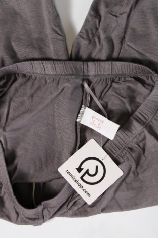 Pyjama, Größe M, Farbe Grau, Preis 16,49 €