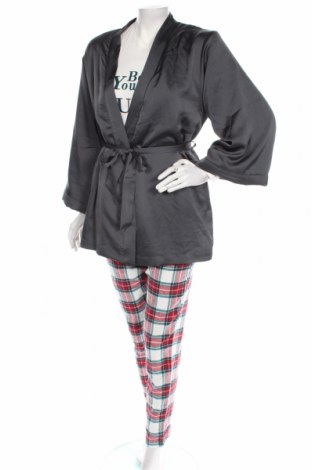 Pyjama Etam, Größe S, Farbe Mehrfarbig, Preis € 40,31