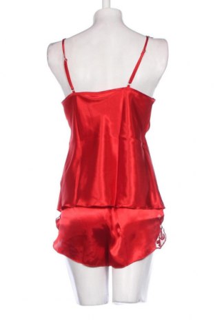 Пижама Trendyol, Размер M, Цвят Червен, Цена 59,00 лв.