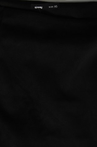 Φούστα Sinsay, Μέγεθος XS, Χρώμα Μαύρο, Τιμή 14,06 €