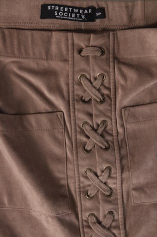 Φούστα Streetwear Society, Μέγεθος S, Χρώμα  Μπέζ, Τιμή 13,75 €