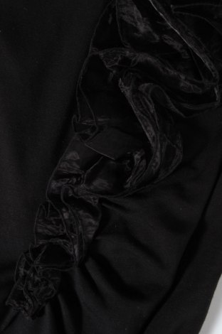 Šaty , Velikost S, Barva Černá, Cena  367,00 Kč
