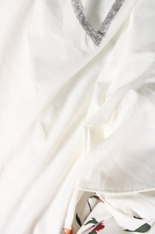 Kleid, Größe XXL, Farbe Weiß, Preis € 20,18