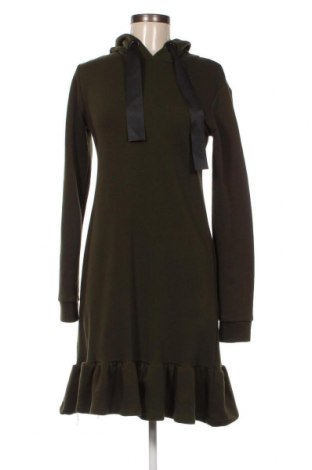 Kleid Adrom, Größe M, Farbe Grün, Preis 7,60 €