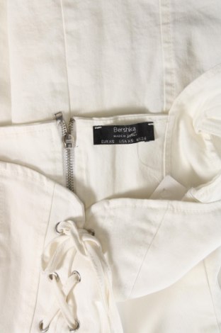 Kleid Bershka, Größe XS, Farbe Weiß, Preis 11,03 €