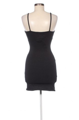 Šaty  Bershka, Veľkosť S, Farba Čierna, Cena  21,57 €