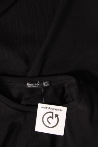 Šaty  Bershka, Veľkosť S, Farba Čierna, Cena  5,01 €