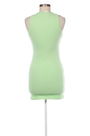 Φόρεμα Bershka, Μέγεθος M, Χρώμα Πράσινο, Τιμή 5,38 €