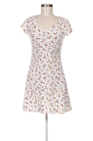 Kleid Clockhouse, Größe XL, Farbe Weiß, Preis 20,18 €
